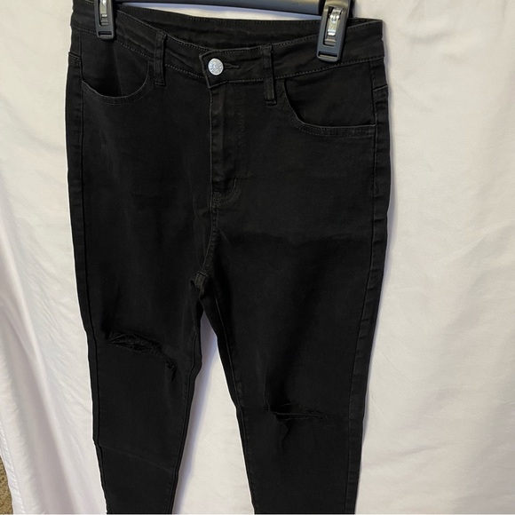 SHEIN Black Distressed Skinny Jeans NWOT Size Large Everyday Jeans Dark Denim - Picture 2 of 12